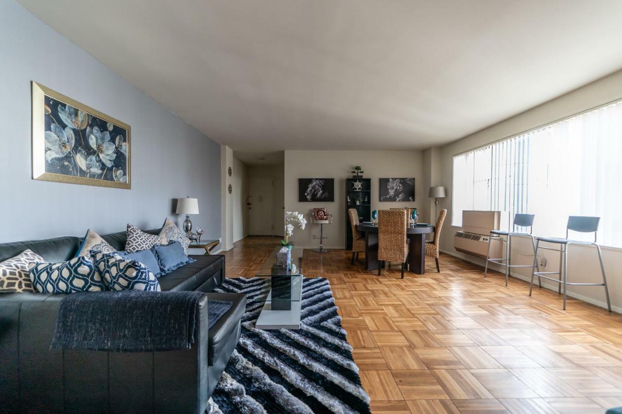 2 Bedroom Condo With A View Near The Grove Los Angeles Kültér fotó
