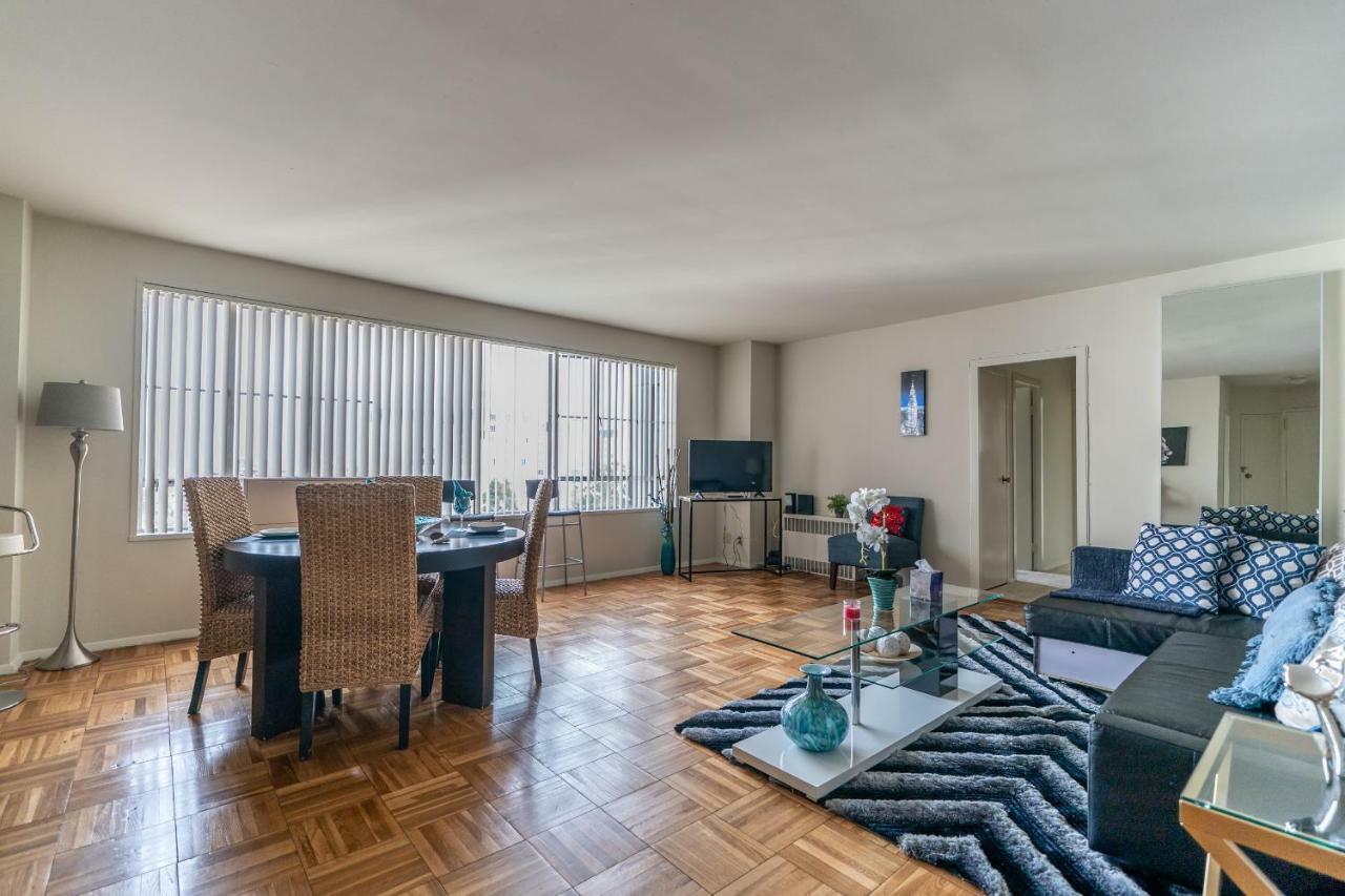 2 Bedroom Condo With A View Near The Grove Los Angeles Kültér fotó