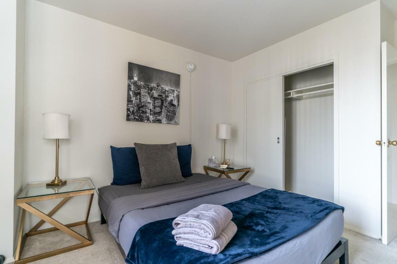 2 Bedroom Condo With A View Near The Grove Los Angeles Kültér fotó